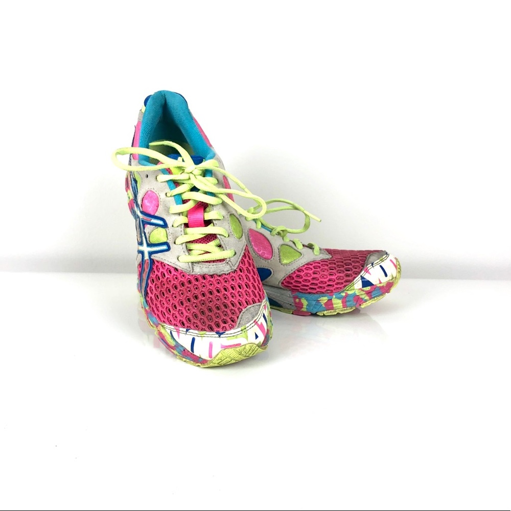 RARE Asics Gel Noosa TRI 7 Running Shoes: Neon